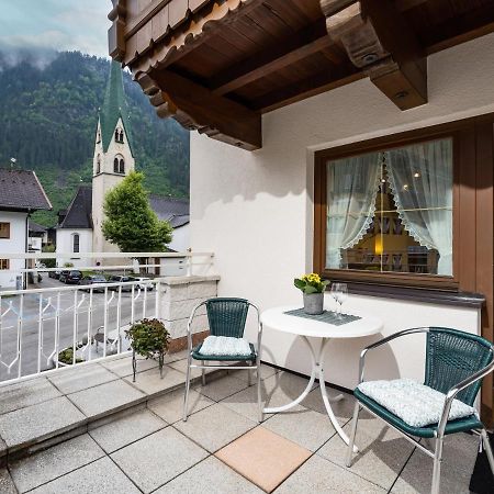 Appartement Haus Eberharter à Mayrhofen Extérieur photo